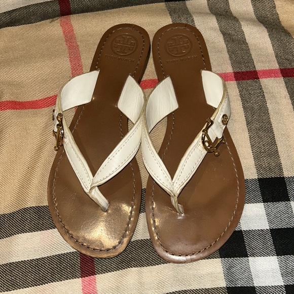 Tory Burch - Picture 1 of 5